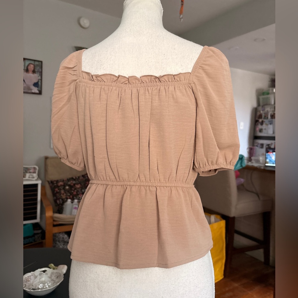 And Now This Almond Puff Sleeve Peplum Top XS NWT - Picture 6 of 8